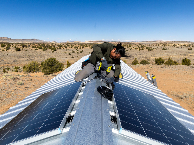 Church and Nonprofit Collaborate to Illuminate Lives of Navajo Families with Solar Power Solutions