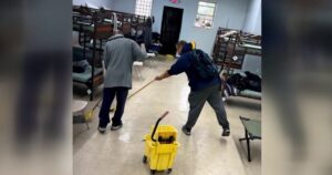 Warren homeless shelter closes after running out of money, officials point to political issues