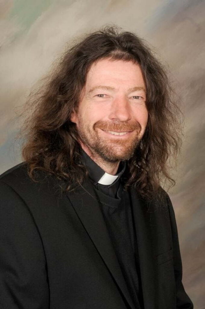 Prosecutors seek harsher sentence and new charge in St. Cloud priest abuse case