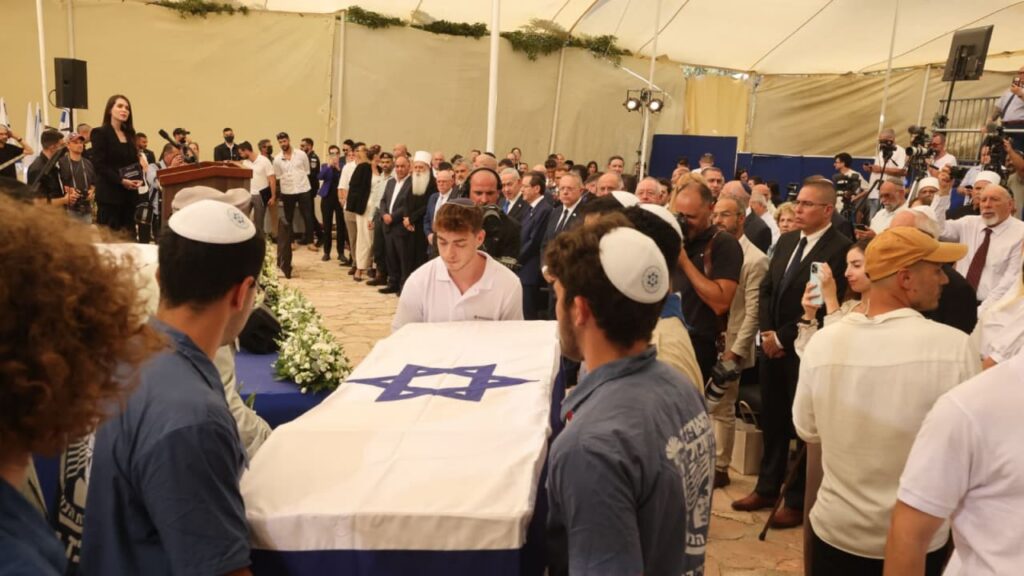 Herzl grandparents’ reburial reveals Zionism’s inherited roots