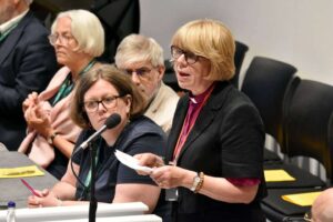Church of England Synod Votes to “Hear” Palestinian Voices, Condemns Antisemitism and Anti-Muslim Hostility