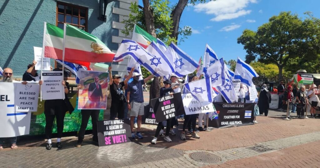 Pro-Israel Activists Rally at Cape Union Mart to Counter Pro-Palestinian Protests and Support Israel Defense Forces