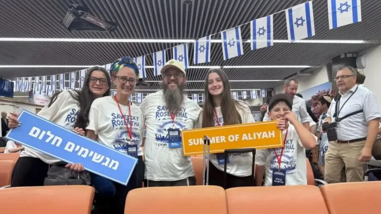 “North American Families Choose Aliyah Amid Rising Antisemitism and Personal Sacrifice”
