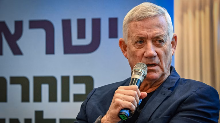 Gantz Urges Israel to Form Broad Zionist Government Amid U.S. Support Concerns