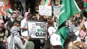 “Editor Urges Preservation of the Term ‘Zionism’ Amid Global Political and Religious Debates”