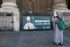 Pope Leo Visits France with Agenda on AI, Clergy Abuse Apologies, and Calls for Global AI Rules