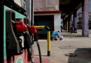Cuba’s Power Grid Collapses as Residents Face Blackouts of Up to 23 Hours Daily