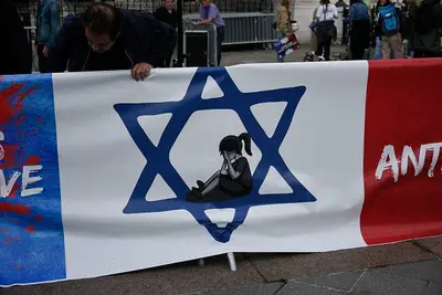 “South African Jewish Students Address Alleged Misconceptions on Campus: Addressing Claims of Antisemitism and Zionism”