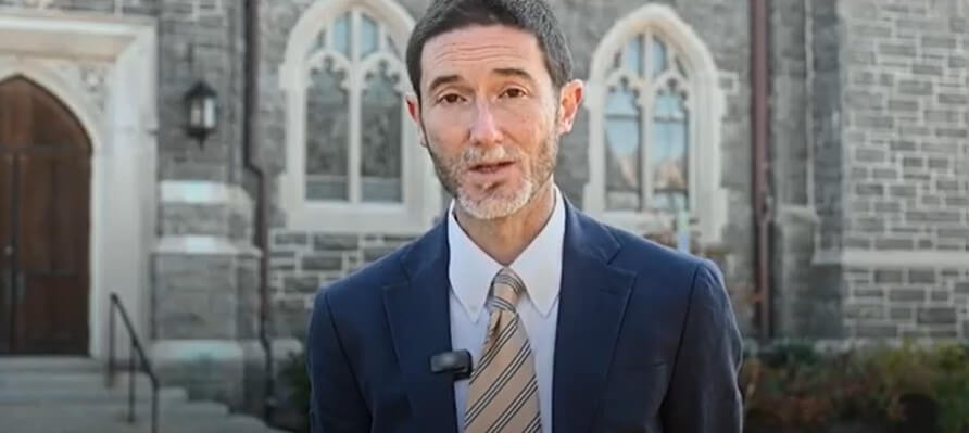 “Victim of Clergy Abuse Criticizes Church’s Ties to Bullfighting, Calls for Condemnation of Violence”