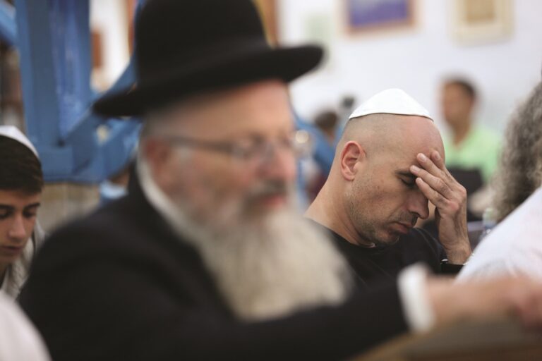Messianic Jews Reflect on the Role of Jewish Tradition in Their Faith