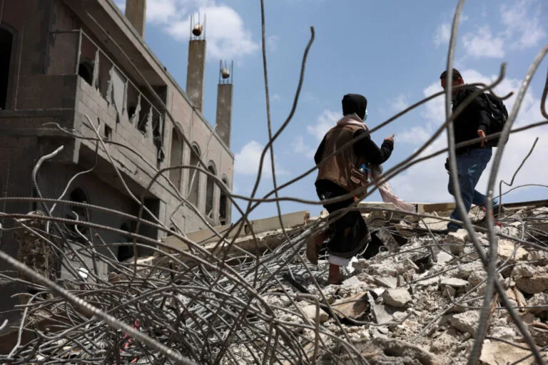 Israeli airstrikes in Yemen’s Sanaa kill at least 9, injure scores according to Houthi rebels