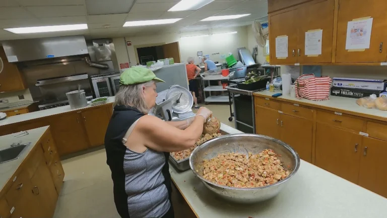 Peace Dale Congregational Church’s Dinner Table Provides 16,000 Meals Annually