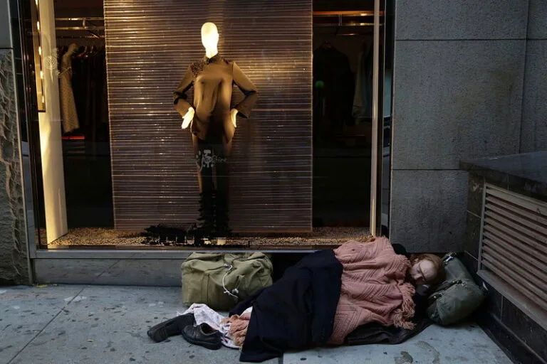 Homeless population in New York City reaches 5,000 on streets, setting 10-year high