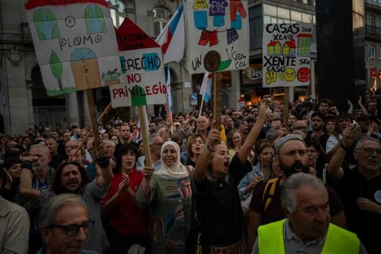 Hundreds Gather in Vigo to Demand Housing Measures Amid Crisis: “No More Maricarmen!”