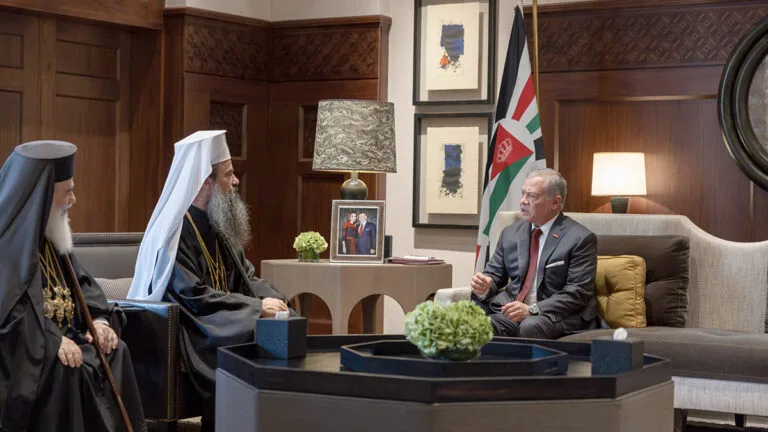 King Abdullah II Meets Patriarch of All Bulgaria, Discusses Safeguarding Christian Holy Sites