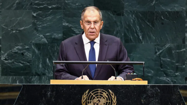 Russia’s Middle East Policy Remains Unchanged Despite Soviet Legacy and Israeli Relations