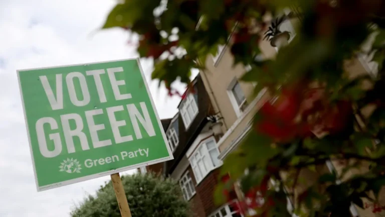UK Greens Pass Anti-Zionist ‘Zionism is Racism’ Motion, Becoming First Anti-Zionist Mainstream Party in Europe