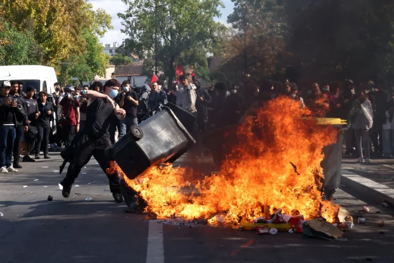 Israeli Flag Snatched from Woman During Pro-Palestinian Protest in Paris