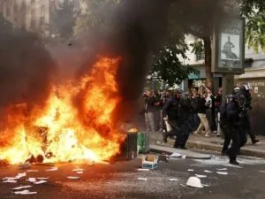 Israeli Protester Tensions Escalate as French Students Continue Protests