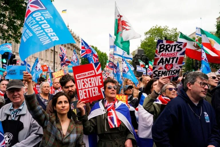 UK Home Office Data Shows Jews 9 Times More Likely to Be Victims of Hate Crimes Than Muslims