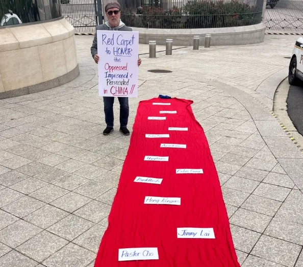 Pastor Arrested for Praying Outside Chinese Embassy Amid Protest Over Religious Persecution