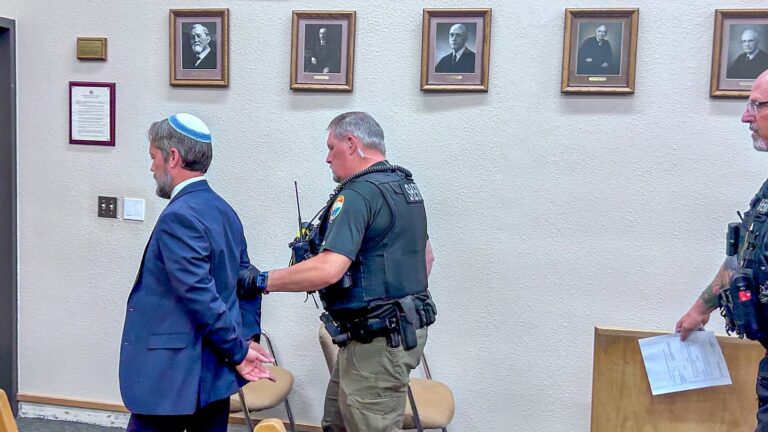 Pastor/Rabbi Isaac David Heckman Sentenced to 14 Months for Felony Assault of Former Girlfriend