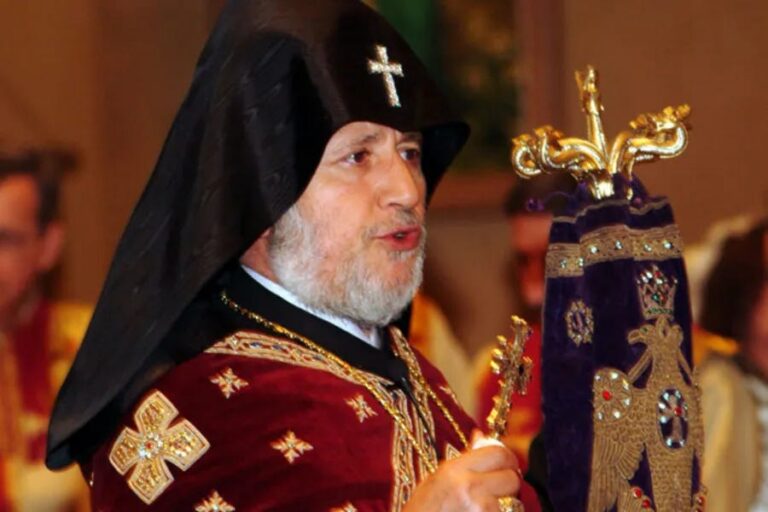 Government Investigates Systemic Crisis in Armenian Apostolic Church, Threatens Leadership Change