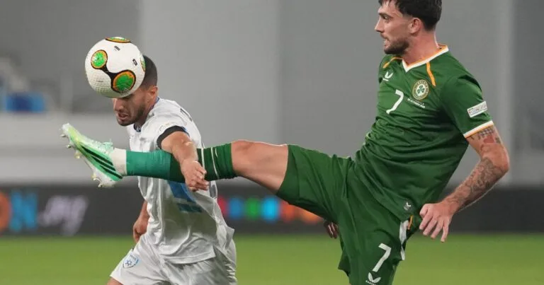 Ireland Soccer Players Wear Black Armbands and Refuse Handshakes with Israel Team During Match