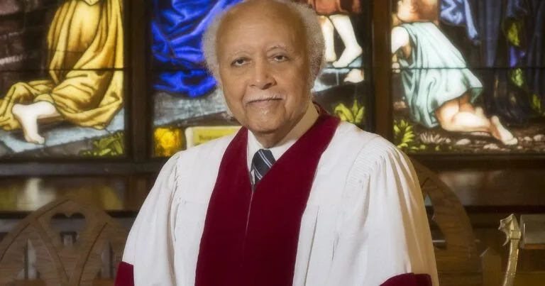 Rev. William J. Shaw, White Rock Baptist Church Pastor, Dies at 92