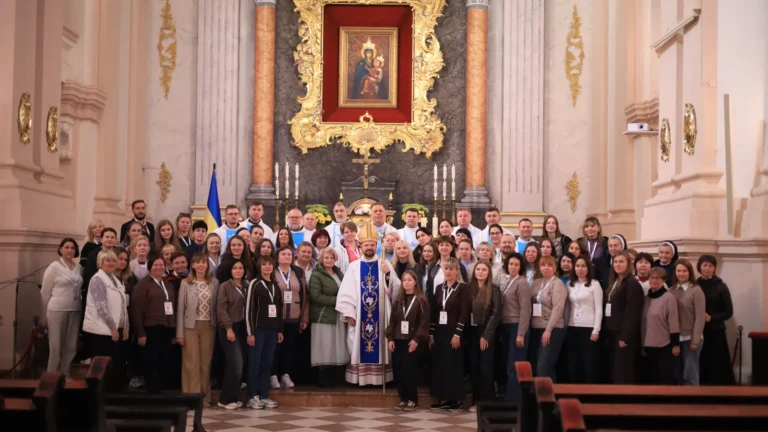 Ukrainian Educators Participate in Pilgrimage Focused on Spiritual Guidance and Moral Development