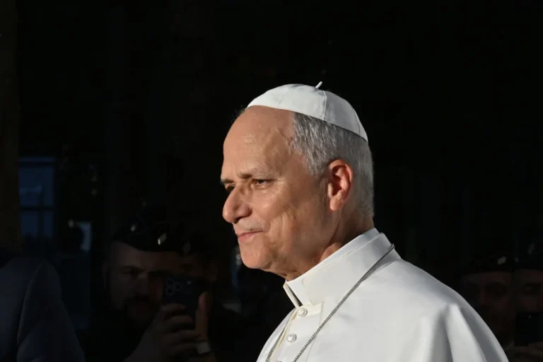 Vatican confirms Pope had quiet night in hospital following lung surgery