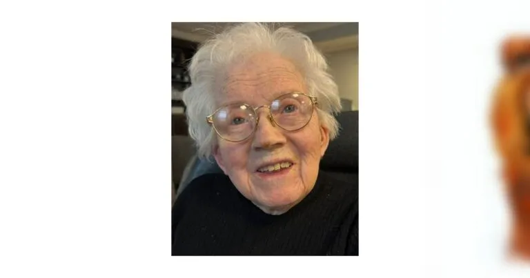 Ragnhild Carlson, Administrative Assistant for Community of Christ, Dies at 93