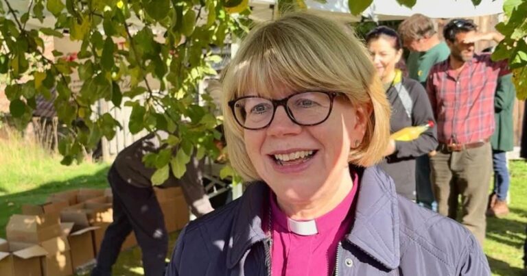Archbishop of Canterbury attends Big Apple Harvestime Festival in Hereford Diocese