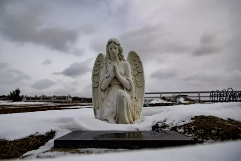 State Laws Protect Parents Who Deny Medical Care for Religious Reasons, Despite Child Deaths