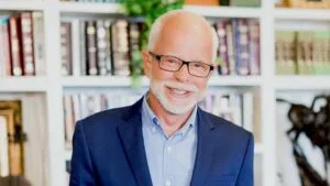 Jim Bakker, Televangelist Who Built PTL and Went to Prison, Dies at 86