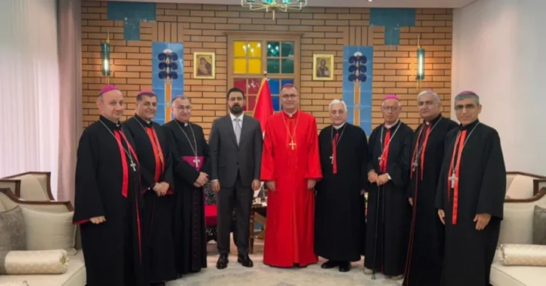 Chaldean Patriarch Mar Paul III Nona Meets Iraqi Prime Minister Ali al-Zaidi Ahead of Enthronement Ceremony