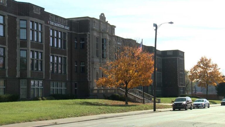Salvation Army of Louisville Day Shelter to Close in November