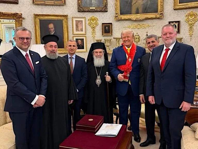 Jerusalem Patriarch Meets with Trump to Discuss Middle East Christian Concerns