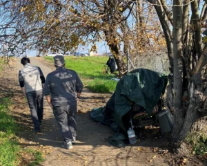 City Outreach Workers Use Three Key Techniques to Increase Shelter Acceptance Among Unsheltered Residents