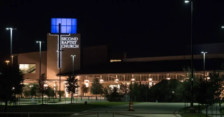 Houston Megachurch Sued Over Alleged Bylaws Changes That Diminished Congregational Voting Rights (Houston, Texas)