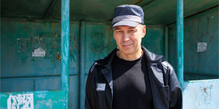Jehovah’s Witnesses member Igor Schmidt released from illegal six-year prison term in Crimea