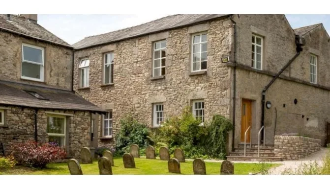 Quaker Meeting House Seeks Green Energy Solutions for Historic Buildings