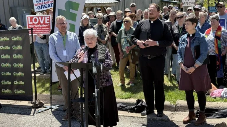 Faith leaders in Duluth, Minnesota, rally behind Safe Bay homeless parking program as city weighs appeal