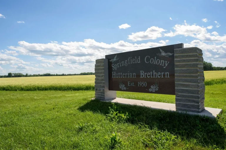 Hutterite communities linked to new COVID-19 cases in Manitoba