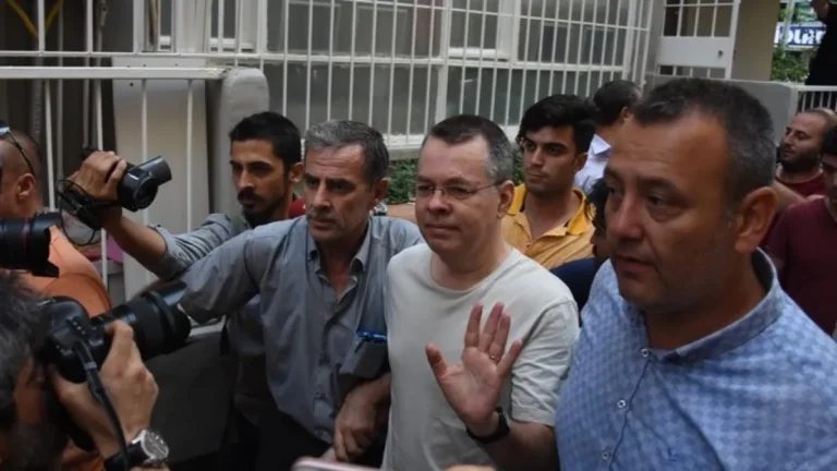 U.S. Imposes Sanctions on Two Turkish Ministers Over Reverend Branson’s Detention
