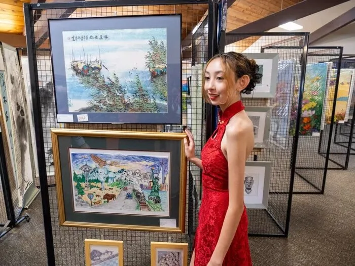 Art of Giving Event Sells Art to Benefit Two Local Churches