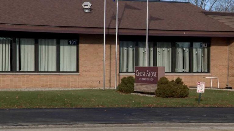 Thiensville, Wisconsin, principal charged with failing to report student abuse by teacher