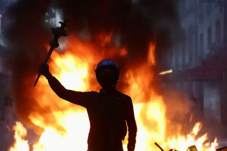 French Jews Assess Future Amid Nationwide Riots and Political Tensions