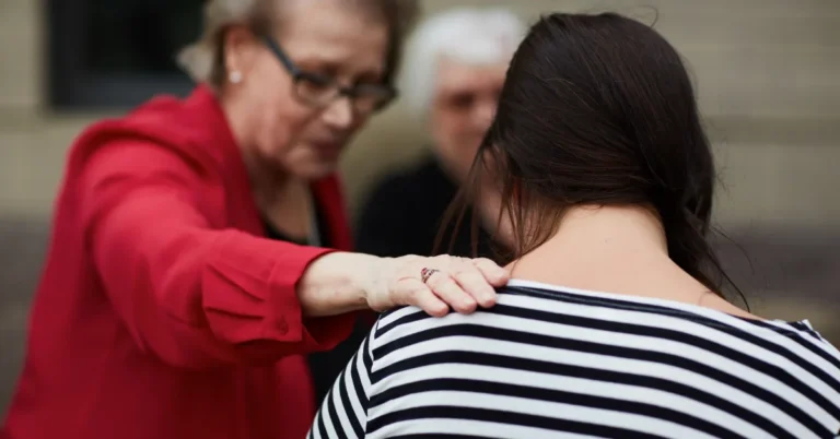 Christian and Missionary Alliance Considers Allowing Women to Be Called ‘Pastors’