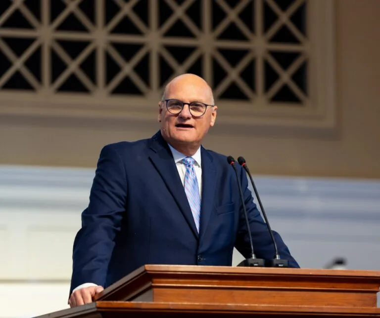 Southern Baptist Convention President Urges Seminary Students to Pursue Authentic Leadership